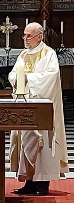 Priester Van Steen 